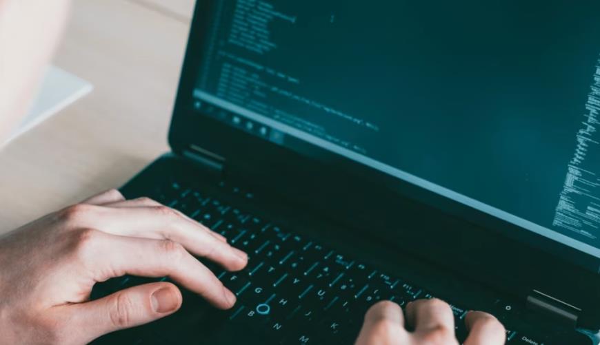 数据库国产化迁移指南:达梦、人大金仓如何替代Oracle/MySQL